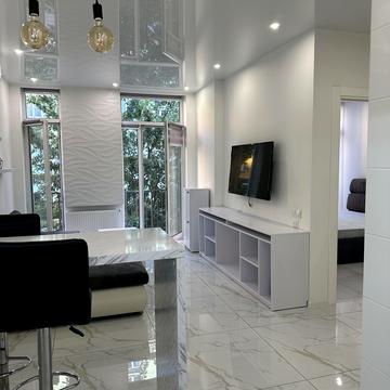 Регенераторна вул., 4