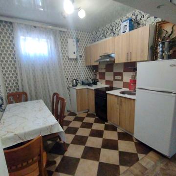 Довгострокова оренда 3к Дім Дніпровська вулиця