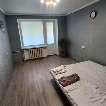 Довгострокова оренда 2к Квартира Зарічанська вулиця