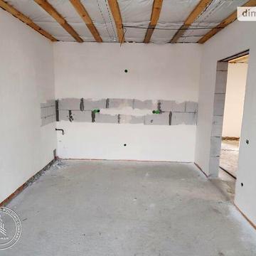 Продаж 3к Дім Лучанська вулиця