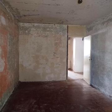 Івана Каркача бульв., 81