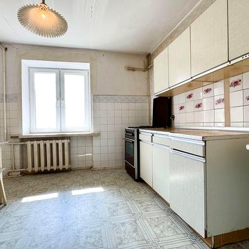 5-й мікрорайон вул., 1