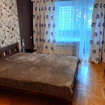 Київська вул., 11-А
