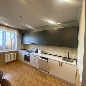 Миколи Бажана просп., 10