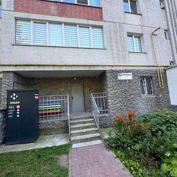 Молодіжна вул., 2/3Б