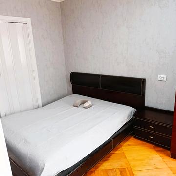 Миколи Василенка вул., 25