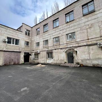 Батумська вул., 11
