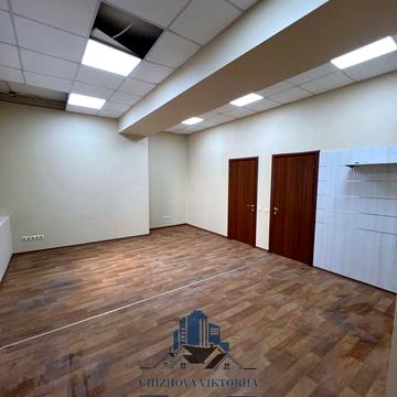 Батумська вул., 11