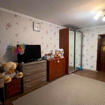 Івана Фунтового вул., 23