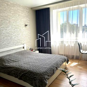 Роксоляни вул., 43б