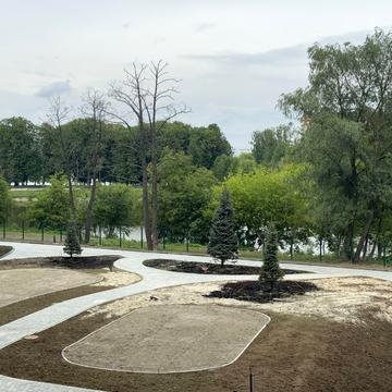 Приозерна, 39
