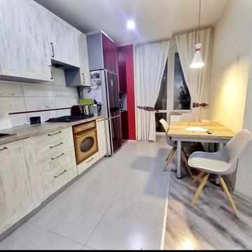 Нескорених вул., 32а