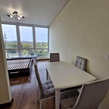 Ленкавського вул., 12