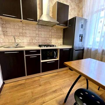 Аерокосмічний просп. (Гагаріна), 54