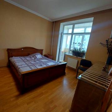 Продам 3 кімнатну квартиру в новому будинку Левітана/Корольова