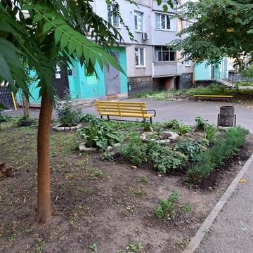 Нескорених вул., 29