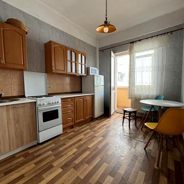 Петра Григоренка просп., 39-Б