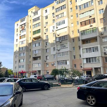 Центральна вул., 7