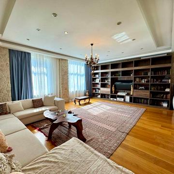 ІСТОРИЧНИЙ ЦЕНТР Продається 3 к квартира вул Володимирська 49А Опера