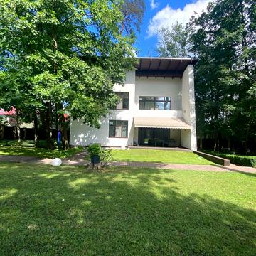 Михайла Чалого вул.