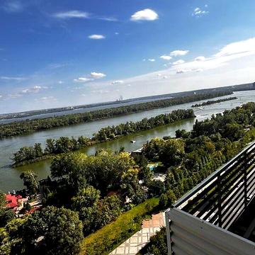 Продаж 2к Квартира Набережна Перемоги вулиця