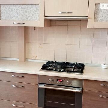 Довгострокова оренда 1к Квартира Академіка Сахарова вулиця