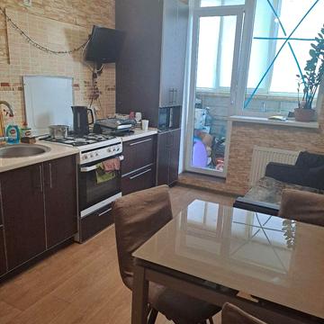 Зубарєва вул., 34
