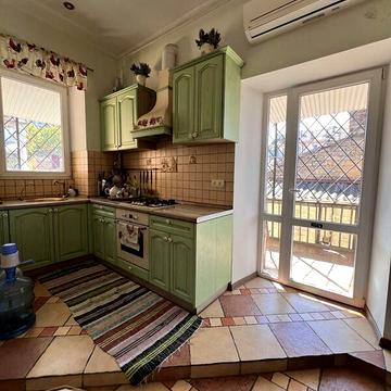 Продаж 3к Квартира Мала вулиця