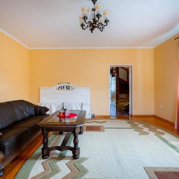 Северина Наливайка вул., 4