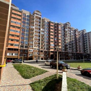 Богдана Хмельницького вул., 1-А
