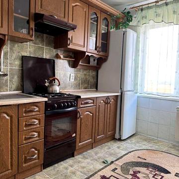 Продаж 2к Квартира Лесі Українки вулиця