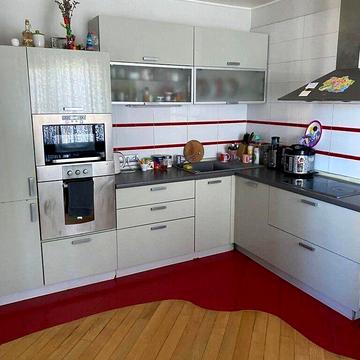Тетянинська вул. (Леваневського), 9