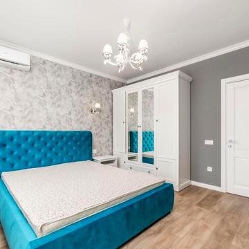 Дерибасівська вул., 20