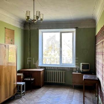 Миколи Міхновського бульв. (Дружби Народів), 20