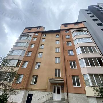 Гетьмана Петра Дорошенка вул., 26
