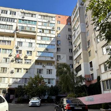 Академіка Заболотного вул., 67 к2