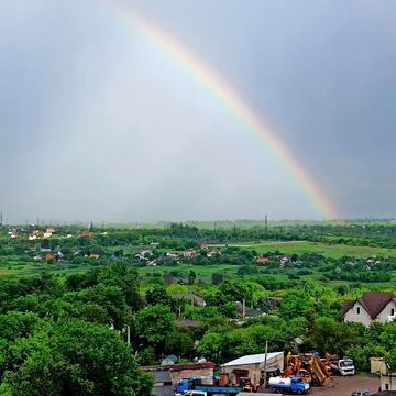 Драгоманова вул., 8