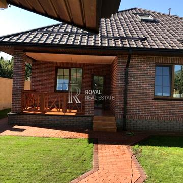 Стеценка вул., 12