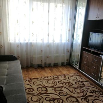 Рональда Рейгана вул., 10