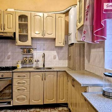 Довгострокова оренда 3к Дім Дмитра Дорошенка (Чигоріна) вулиця