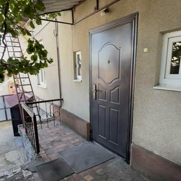 Продаж 6к Дім Брюллова провулок
