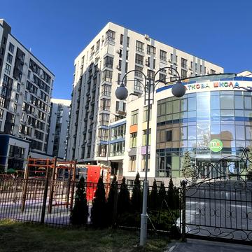 Центральна вул., 21