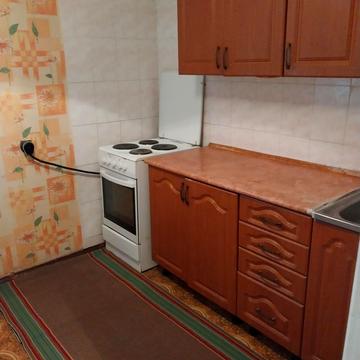 Владислава Бувалкіна вул. (Бочарова Генерала), 28