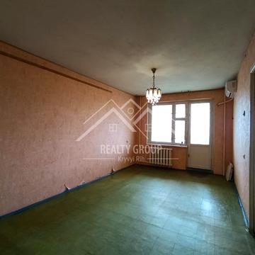 Українська вул., 1