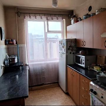 Володимира Великого вул. (Артема), 63