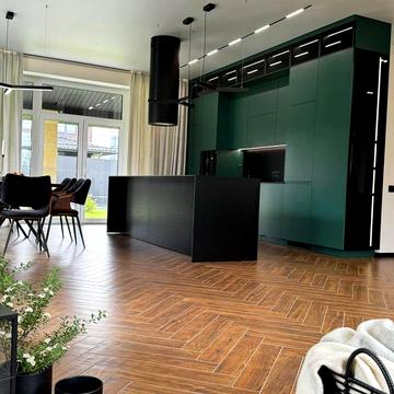 Найкраща вул. (Ломоносова)