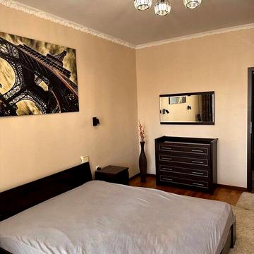 Довгострокова оренда 1к Квартира Галицька вулиця