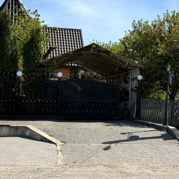 Захисників України вул. (Льотчиків-Визволителів), 62