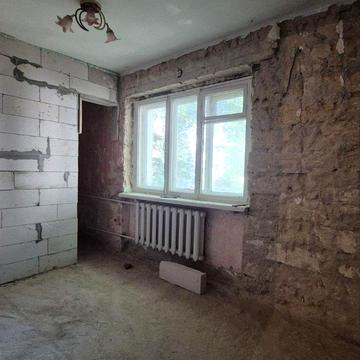 Варненська вул., 19/8