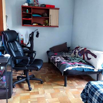 Володимира Івасюка вул., 5